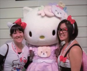 anita-and-cassie-at-hello-kitty-con-2014